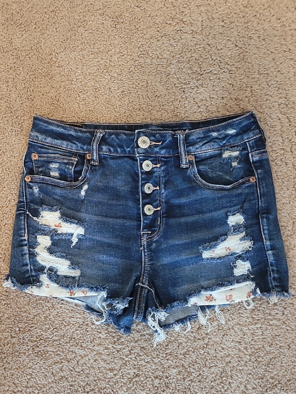 American Eagle Next Level Stretch Dark Blue Hi-Rise Distressed Shortie EUC